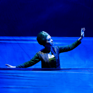 © Edouard Brane Sarah Charles on stage - Dido and Aeneas