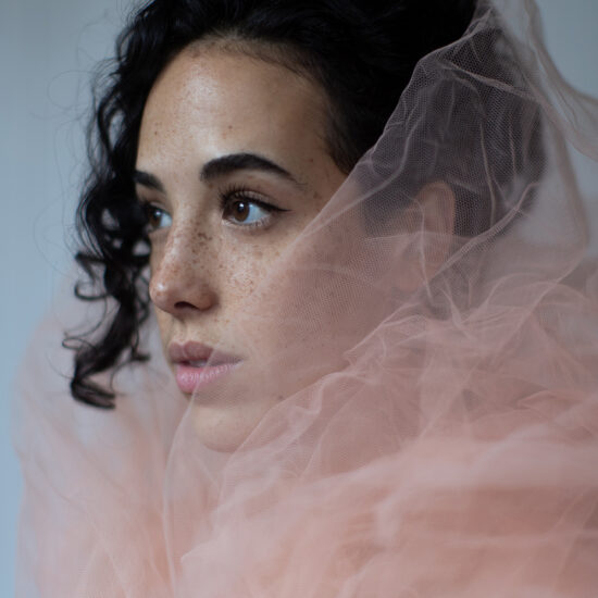 Sarah Charles - Portrait ©CapucinedeChocqueuse